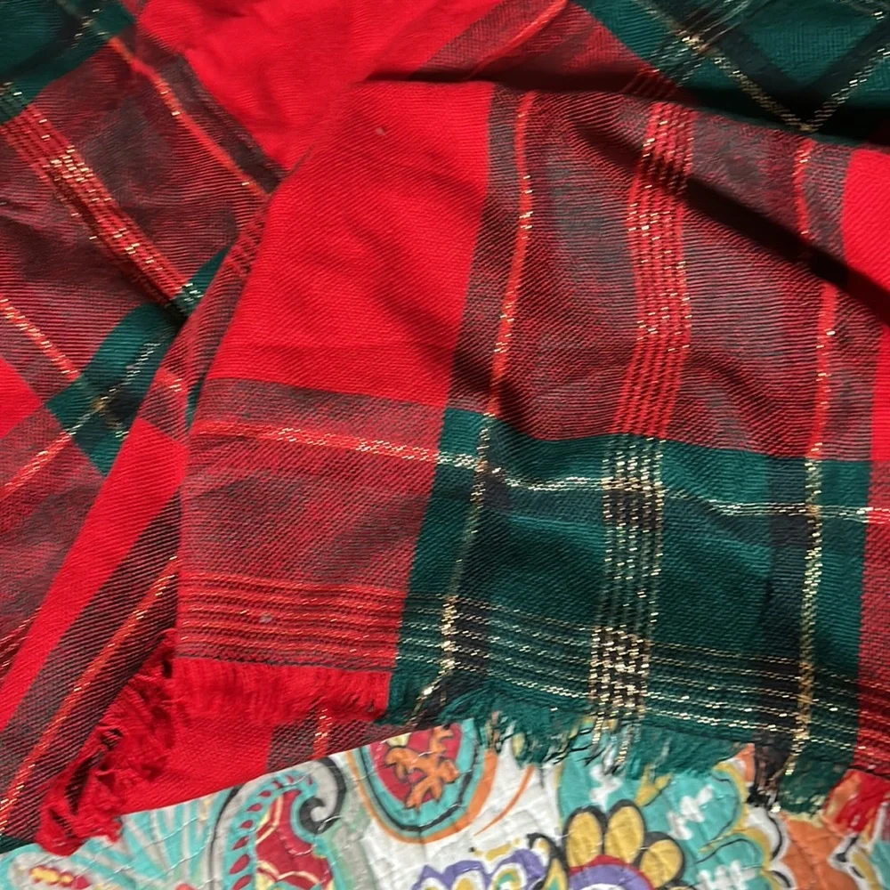 NWOT Holiday Throw